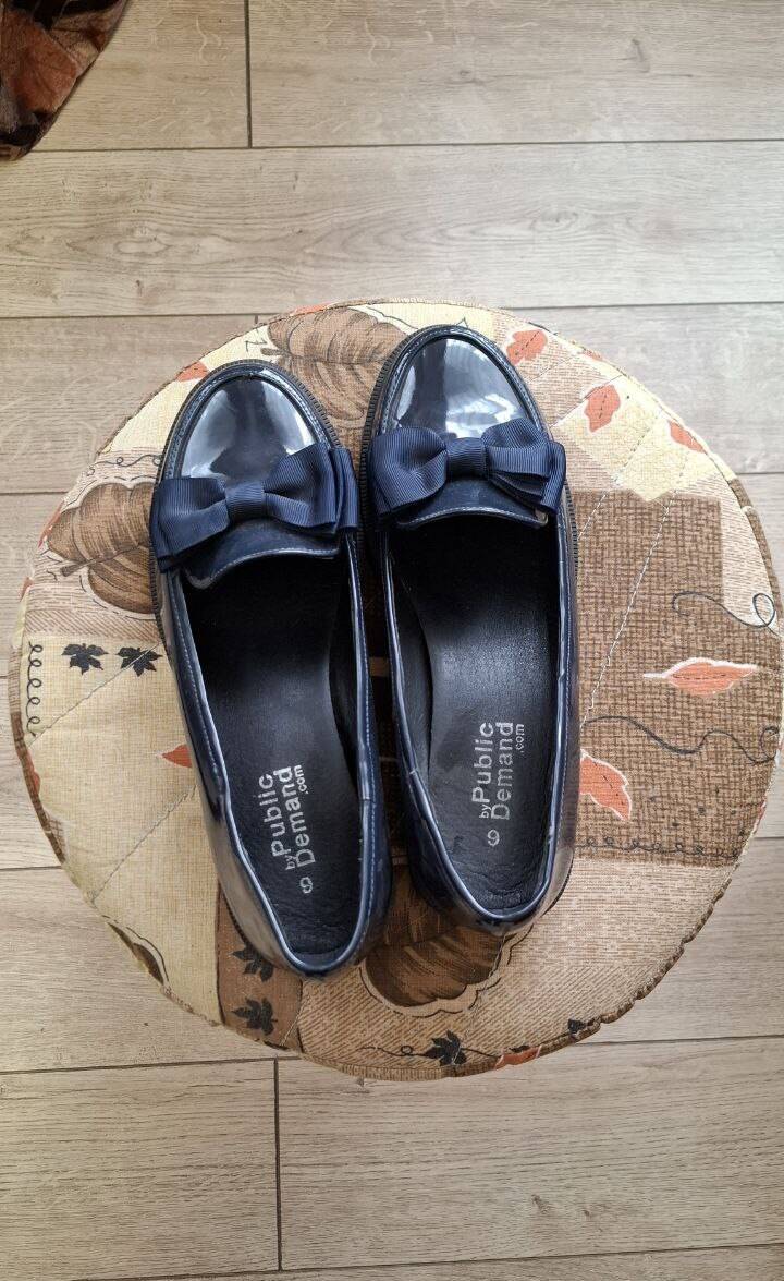 	Продам туфли балетки