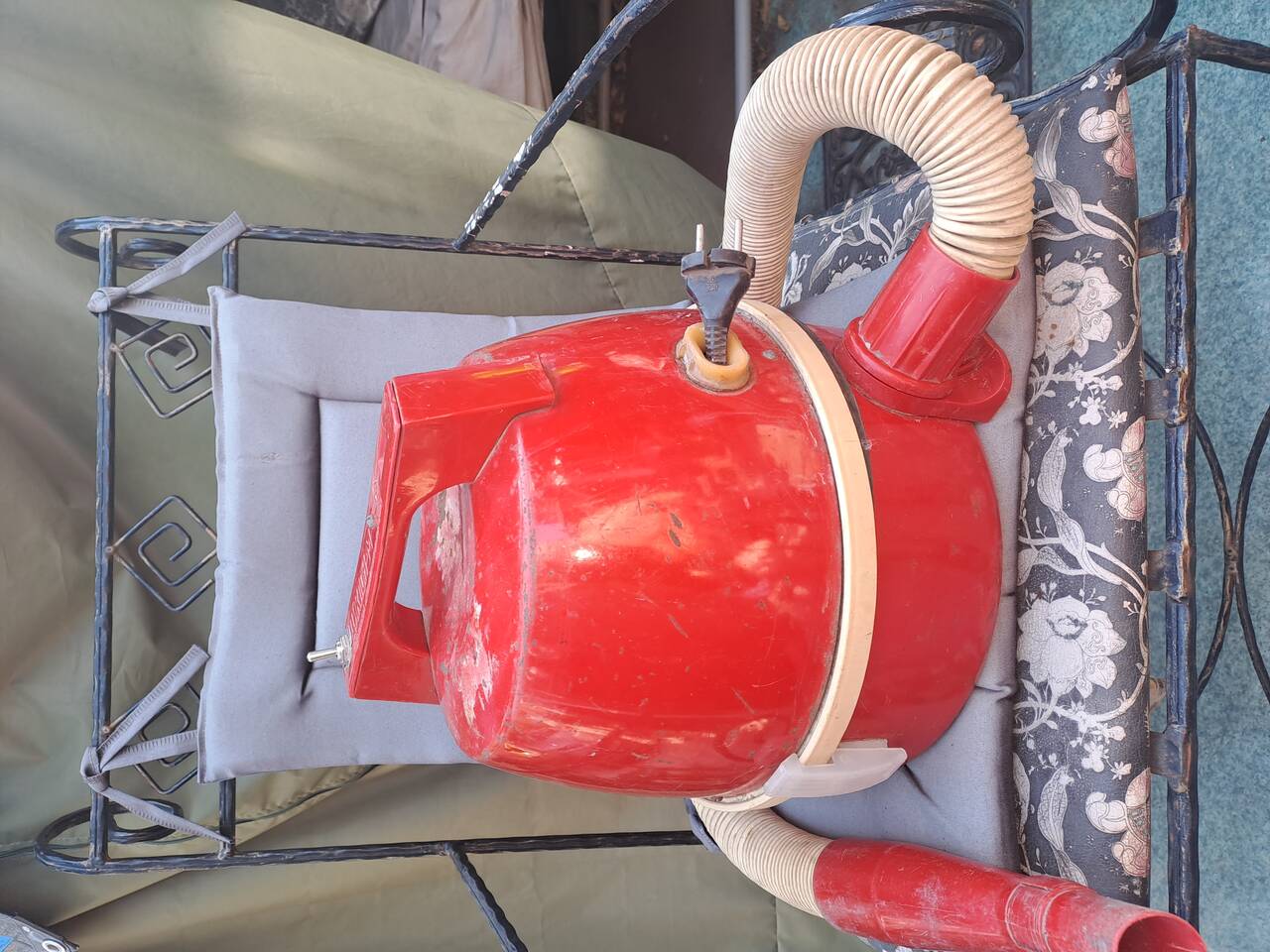 Пылесос Циклон-М б/у 1991г в рабочем состоянии