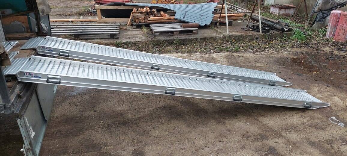 Аппарели алюминиевые с бортами ГКА 10.400.46.2 100 в Курске фото 4 Транспорт Курск