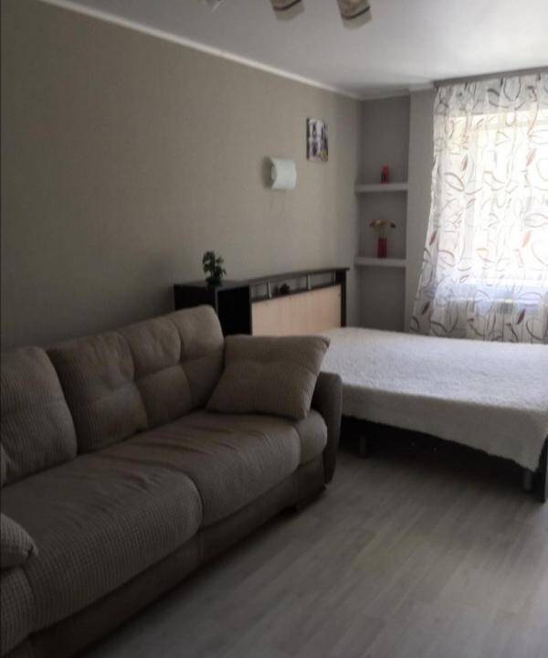 Сдам однушку на длительный срок м. Юго-Западная  в Москве фото 1 Недвижимость Москва