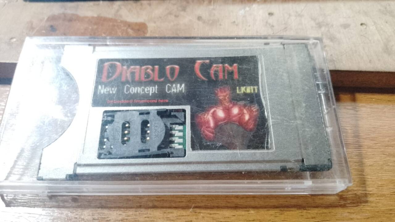 DIABLO Cam - модуль доступа к закрытым спутниковым телеканалам в Сочи фото 2 Бытовая электроника Сочи