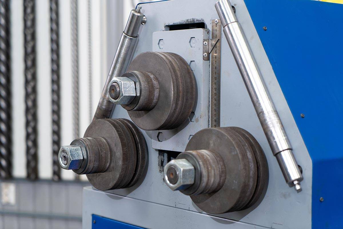 Гибочные станки «ПРОФИ-РВ2» - профилегиб / трубогиб в Челябинске фото 2 Услуги Челябинск