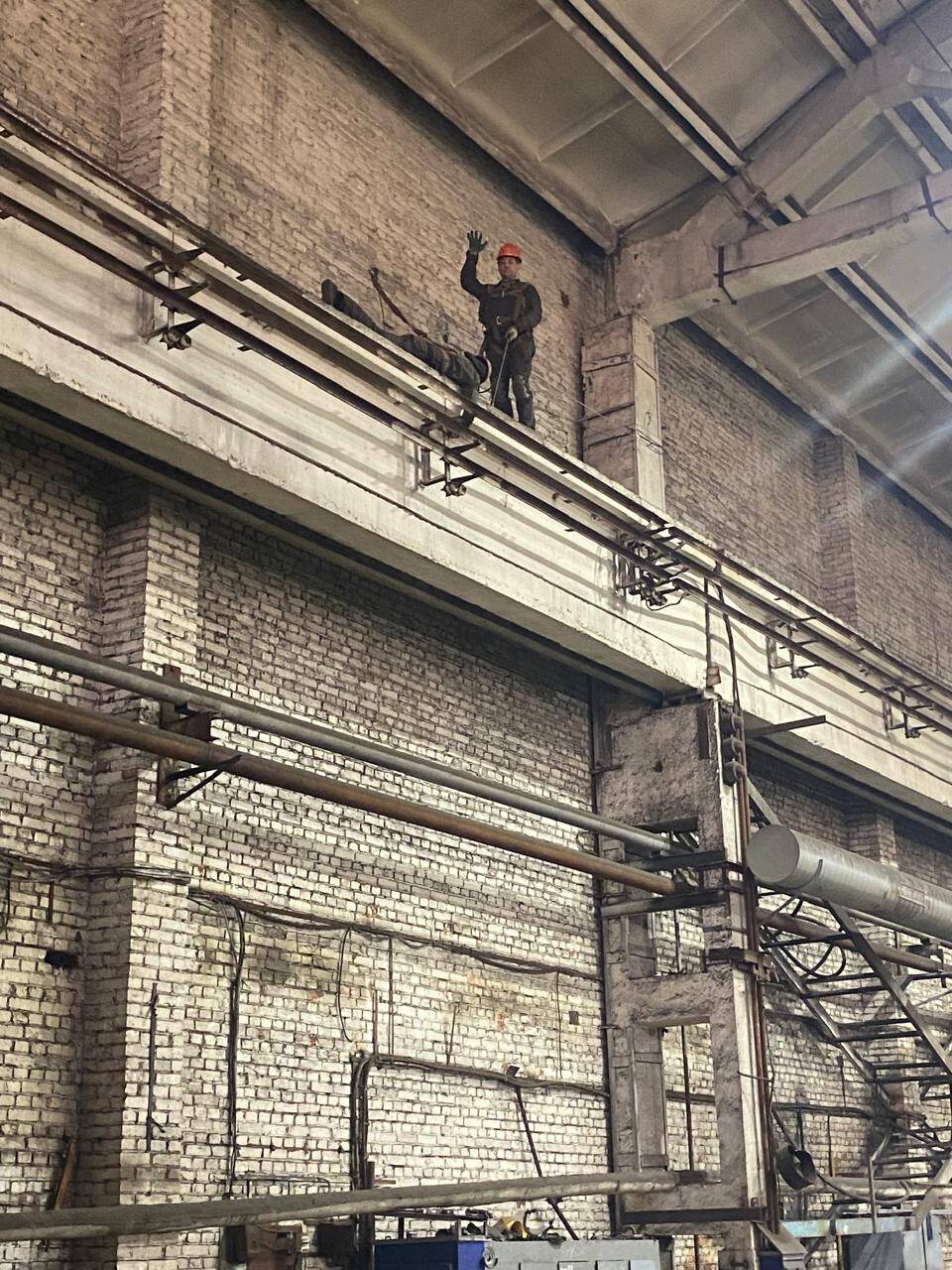 Нивелировка, рихтовка крановых путей мостовых кранов. в Москве фото 2 Услуги Москва