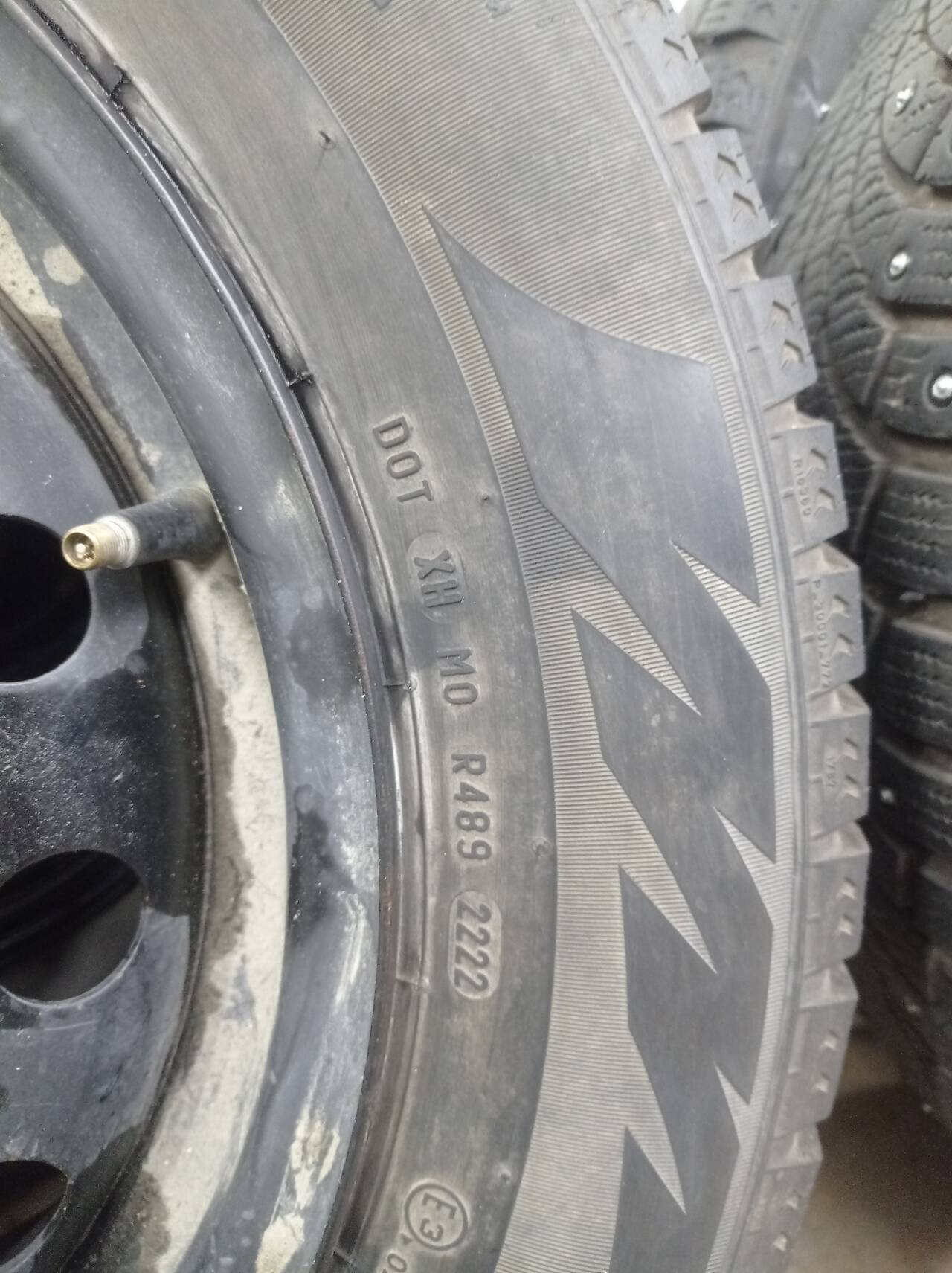  Шины Pirelli Formula Ice 185/65 R15 88T