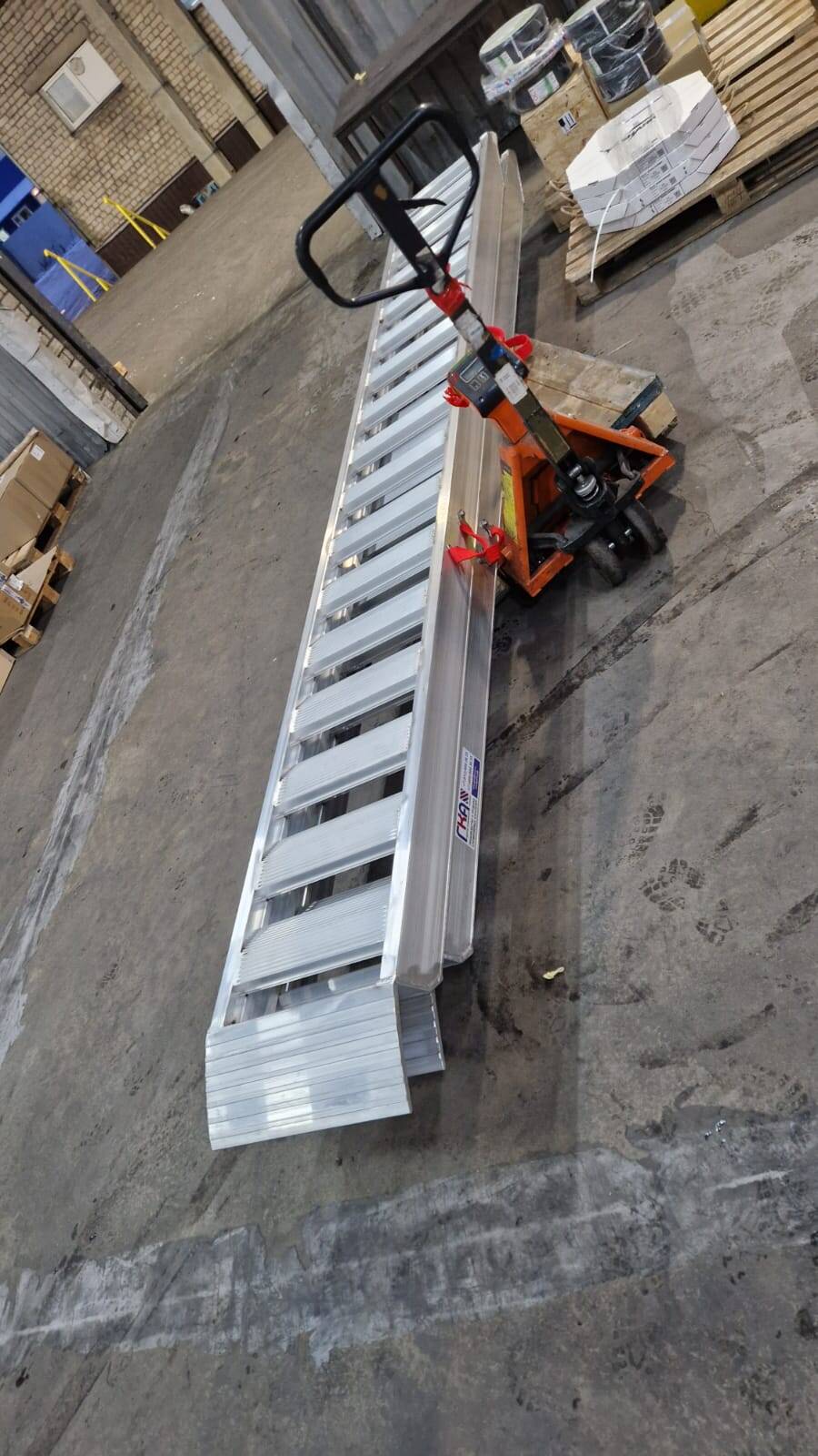 Аппарели алюминиевые для экскаватора, трактора, погрузчика Аппарели алюминиевые для экскаватора, трактора, погрузчика