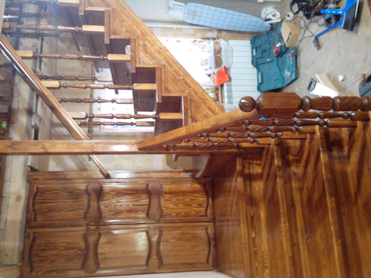 Столяр плотник. Изготовление лестниц. 