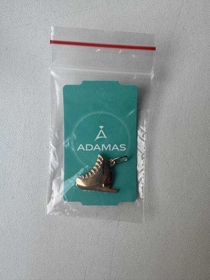 Кулон подвеска коньки Адамас серебро позолота украшение серебряный украшения амулет талисман топ мода в Москве фото 2 Личные вещи Москва Кулон подвеска коньки Адамас серебро позолота украшение серебряный украшения амулет талисман топ мода в Москве фото 2 Личные вещи Москва