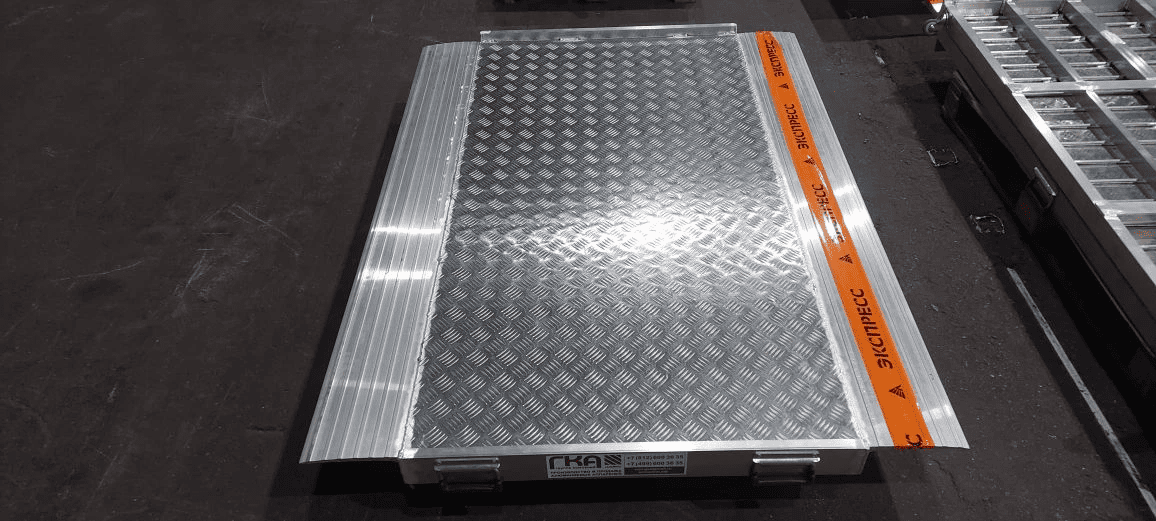 Мост перегрузочный 2000 кг  в Байкальске фото 2 Транспорт Байкальск