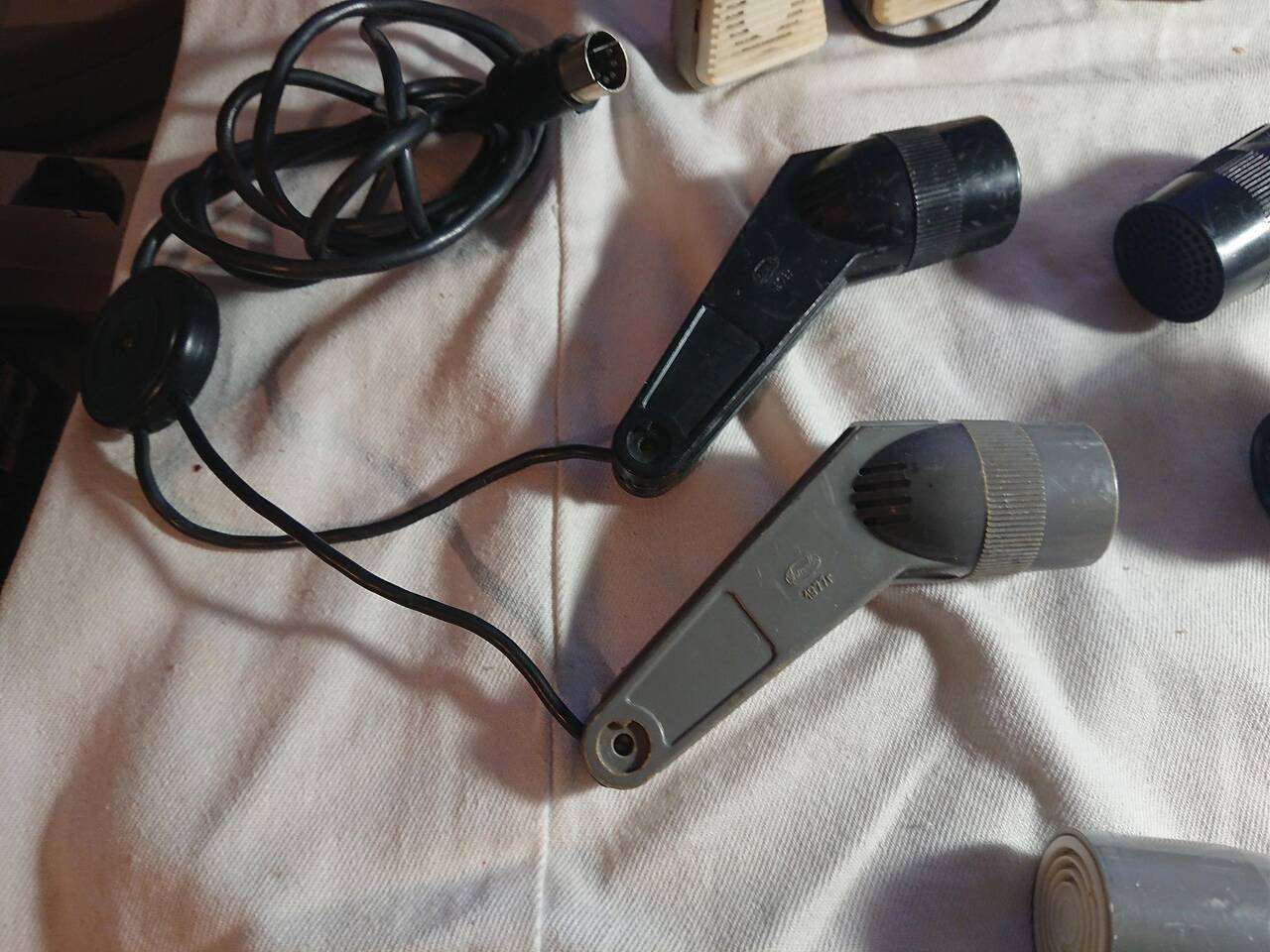 Микрофоны, микрофоны из 80 годов в Челябинске фото 7 Бытовая электроника Челябинск Микрофоны, микрофоны из 80 годов в Челябинске фото 7 Бытовая электроника Челябинск