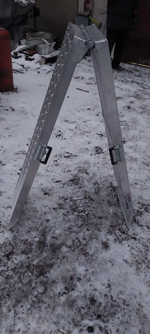 Аппарели для заезда складные 1500 кг/на пару в Москве фото 3 Транспорт Москва Аппарели для заезда складные 1500 кг/на пару в Москве фото 3 Транспорт Москва