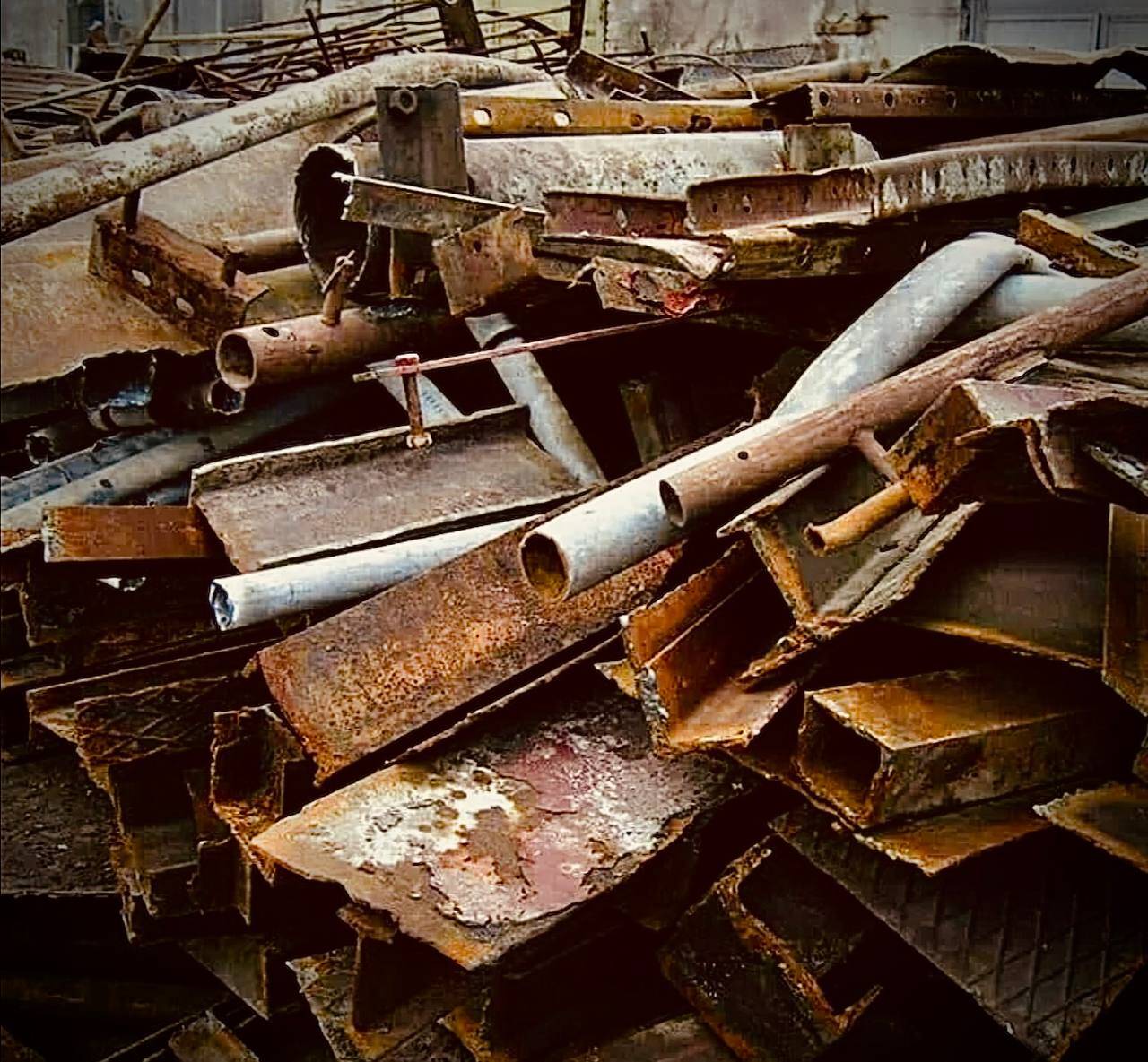 Закупаем ЛОМ ЧЕРНЫХ МЕТАЛЛОВ,ВЫВОЗ,ДЕМОНТАЖ. в Новосибирске фото 2 Услуги Новосибирск