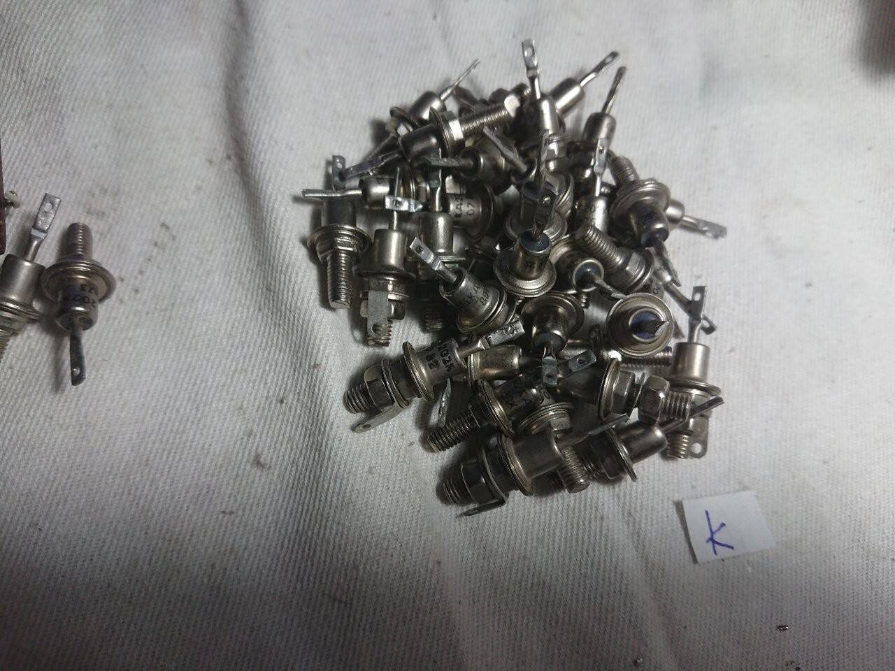 Тиристоры. Оптроны. Симисторы. Диоды. Стабилитроны. Динисторы. Варикап. в Челябинске фото 4 Бытовая электроника Челябинск Тиристоры. Оптроны. Симисторы. Диоды. Стабилитроны. Динисторы. Варикап. в Челябинске фото 4 Бытовая электроника Челябинск