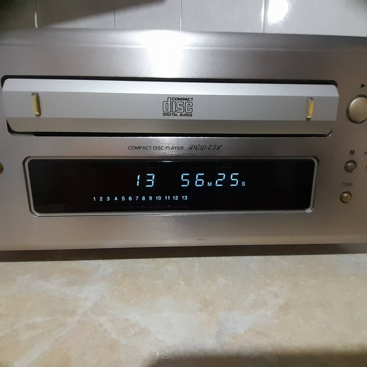 CD-проигрыватель Denon DCD-7.5L в Челябинске фото 7 Бытовая электроника Челябинск