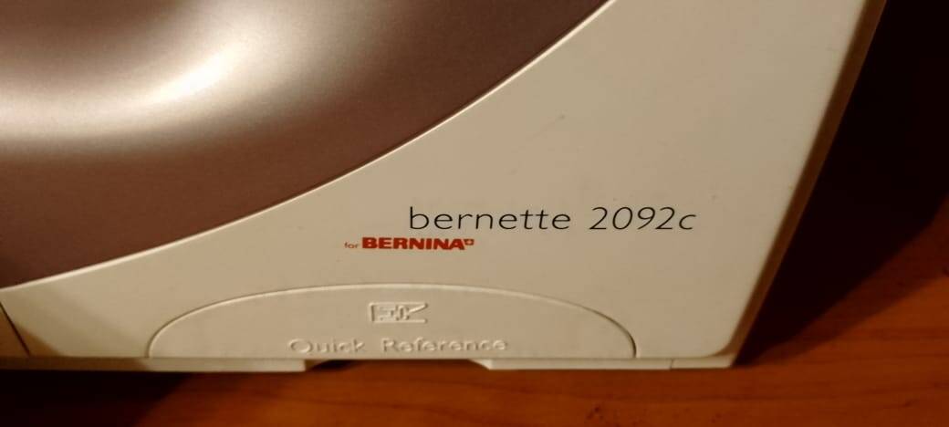 Швейная машина Bernina Bernette 2092c
