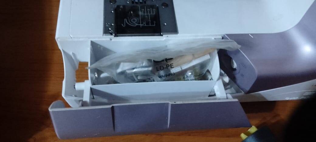 Швейная машина Bernina Bernette 2092c во Владимире фото 2 Бытовая электроника Владимир