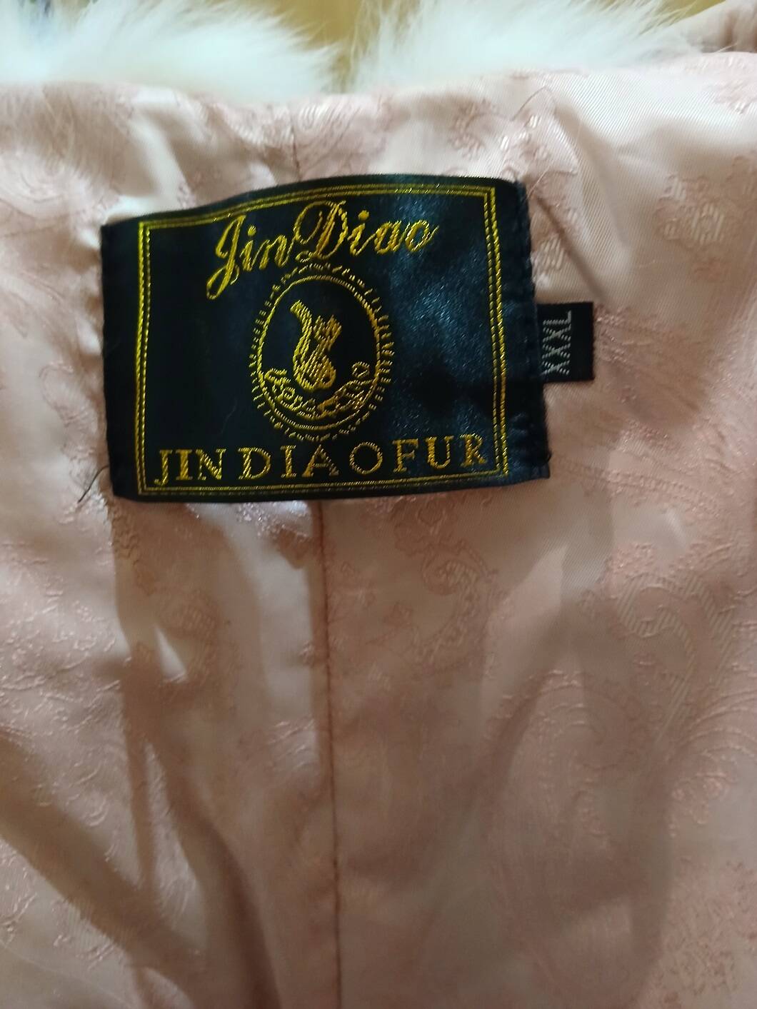 Жилет меховой женский новый в Санкт-Петербурге фото 4 Личные вещи Санкт-Петербург