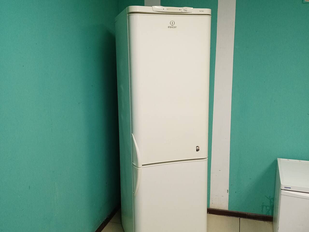 Холодильник БУ на Гарантии в Санкт-Петербурге фото 2 Бытовая электроника Санкт-Петербург Холодильник БУ на Гарантии в Санкт-Петербурге фото 2 Бытовая электроника Санкт-Петербург