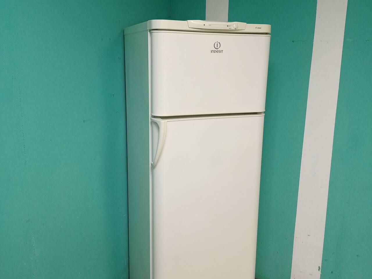 Холодильник БУ на Гарантии в Санкт-Петербурге фото 4 Бытовая электроника Санкт-Петербург Холодильник БУ на Гарантии в Санкт-Петербурге фото 4 Бытовая электроника Санкт-Петербург