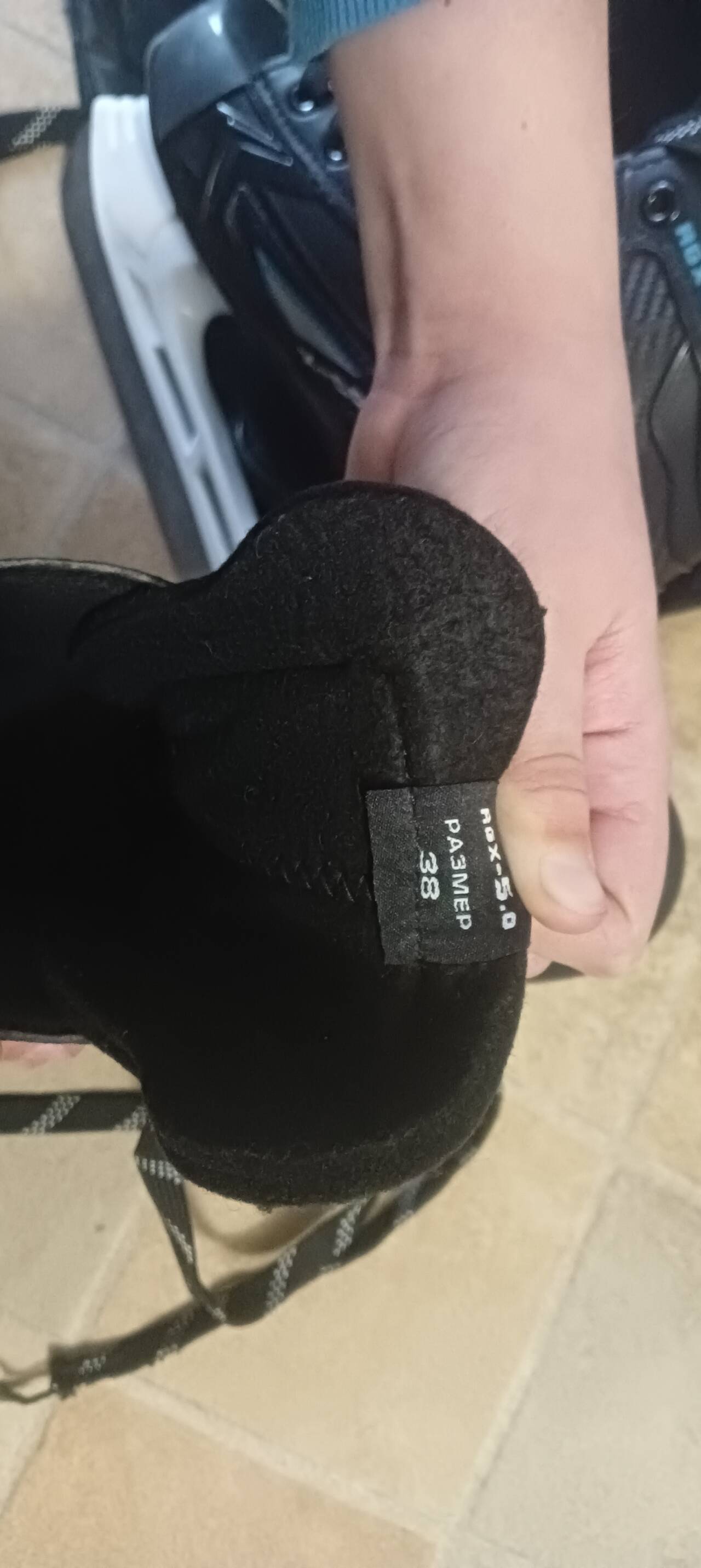 Продам мужские коньки в Приозерске фото 4 Личные вещи Приозерск