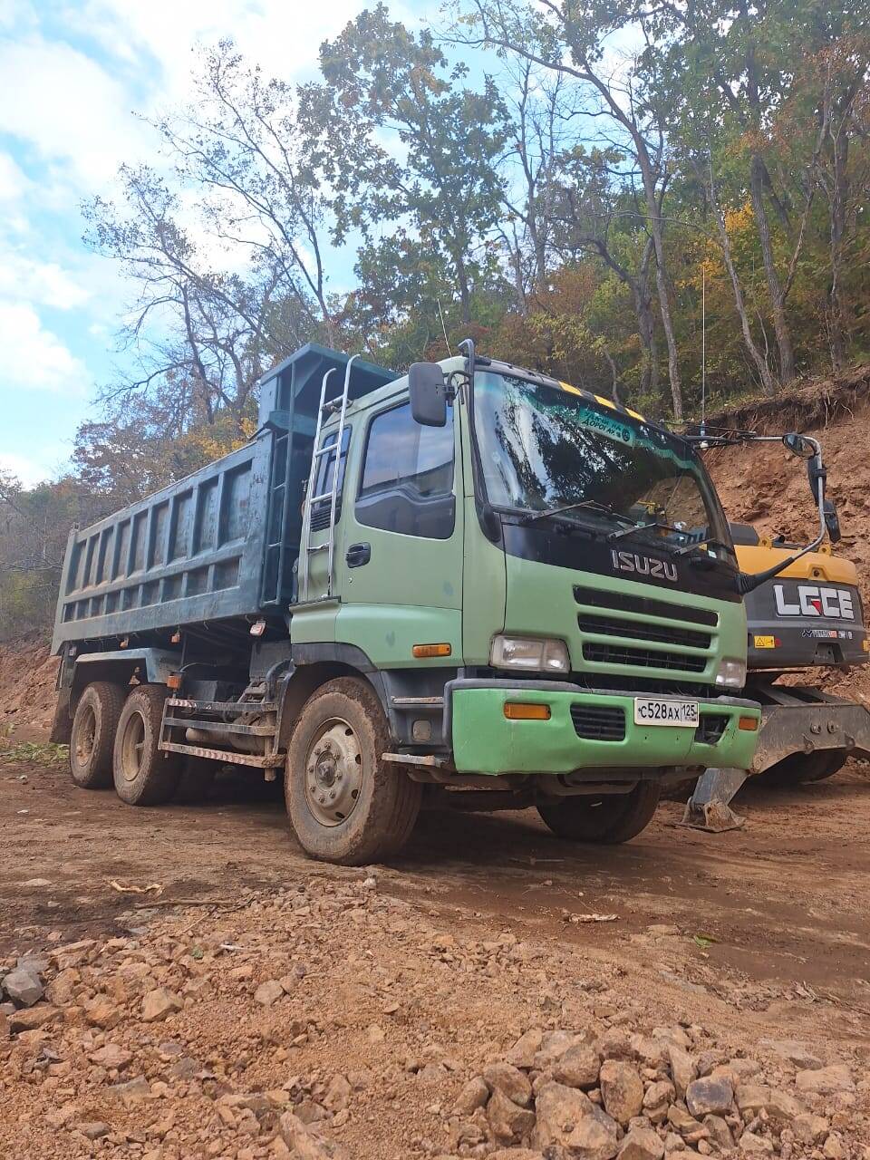 Аренда спецтехники и автовышек во Владивостоке фото 5 Услуги Владивосток