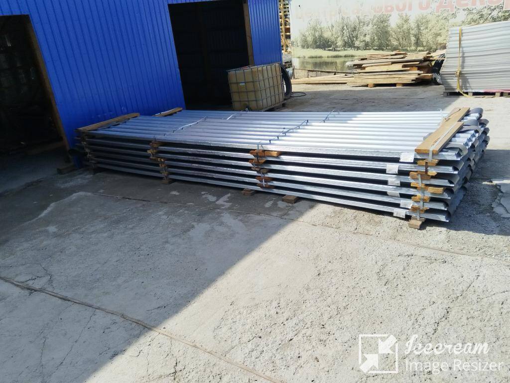 Профнастил оцинкованный мп20 0.4 мм * 1.08м * 6м