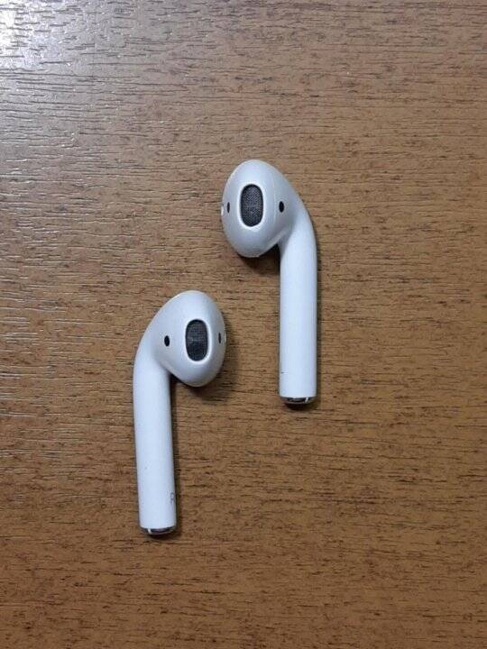 Наушники Apple airpods 1 оригинал в Белгороде фото 2 Бытовая электроника Белгород
