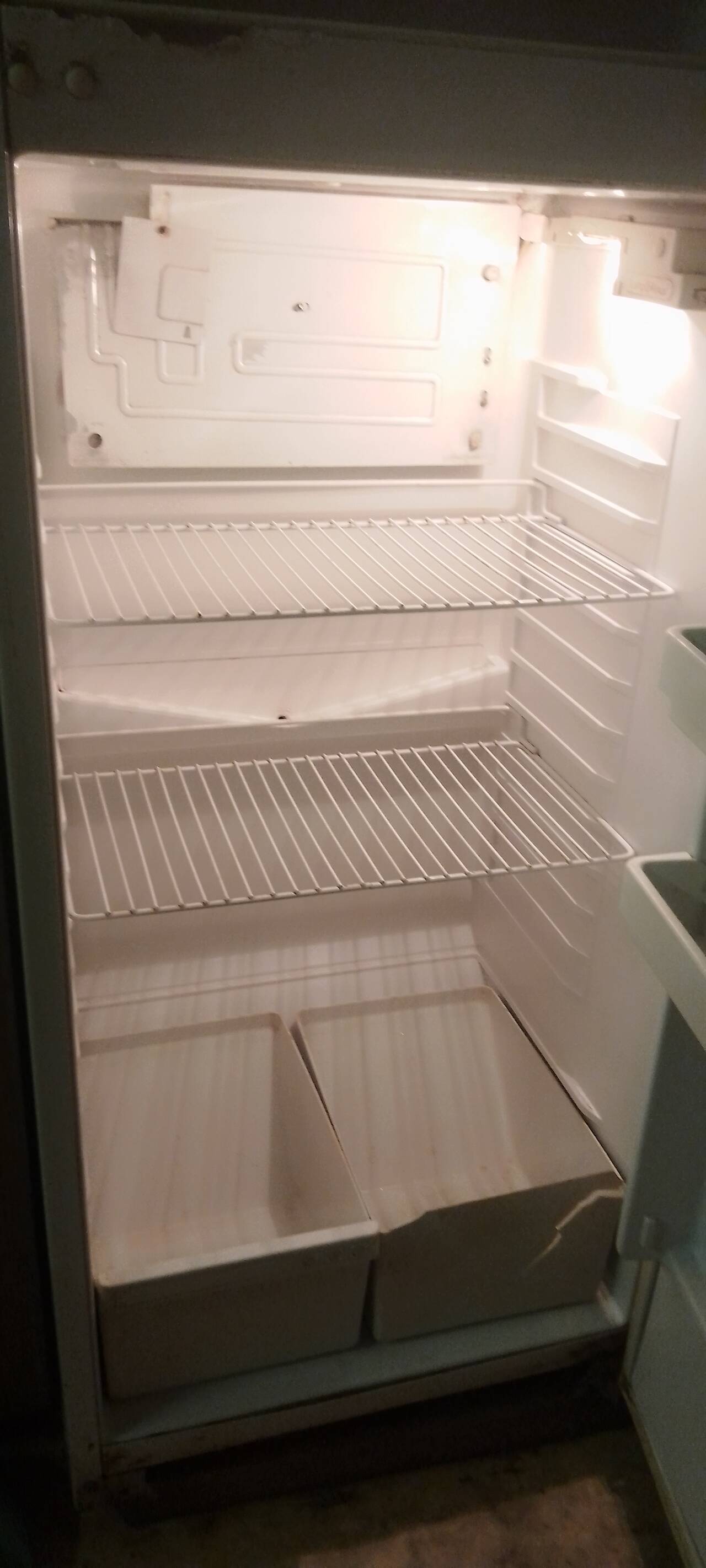 Холодильник Атлант во Владимире фото 6 Бытовая электроника Владимир Холодильник Атлант во Владимире фото 6 Бытовая электроника Владимир