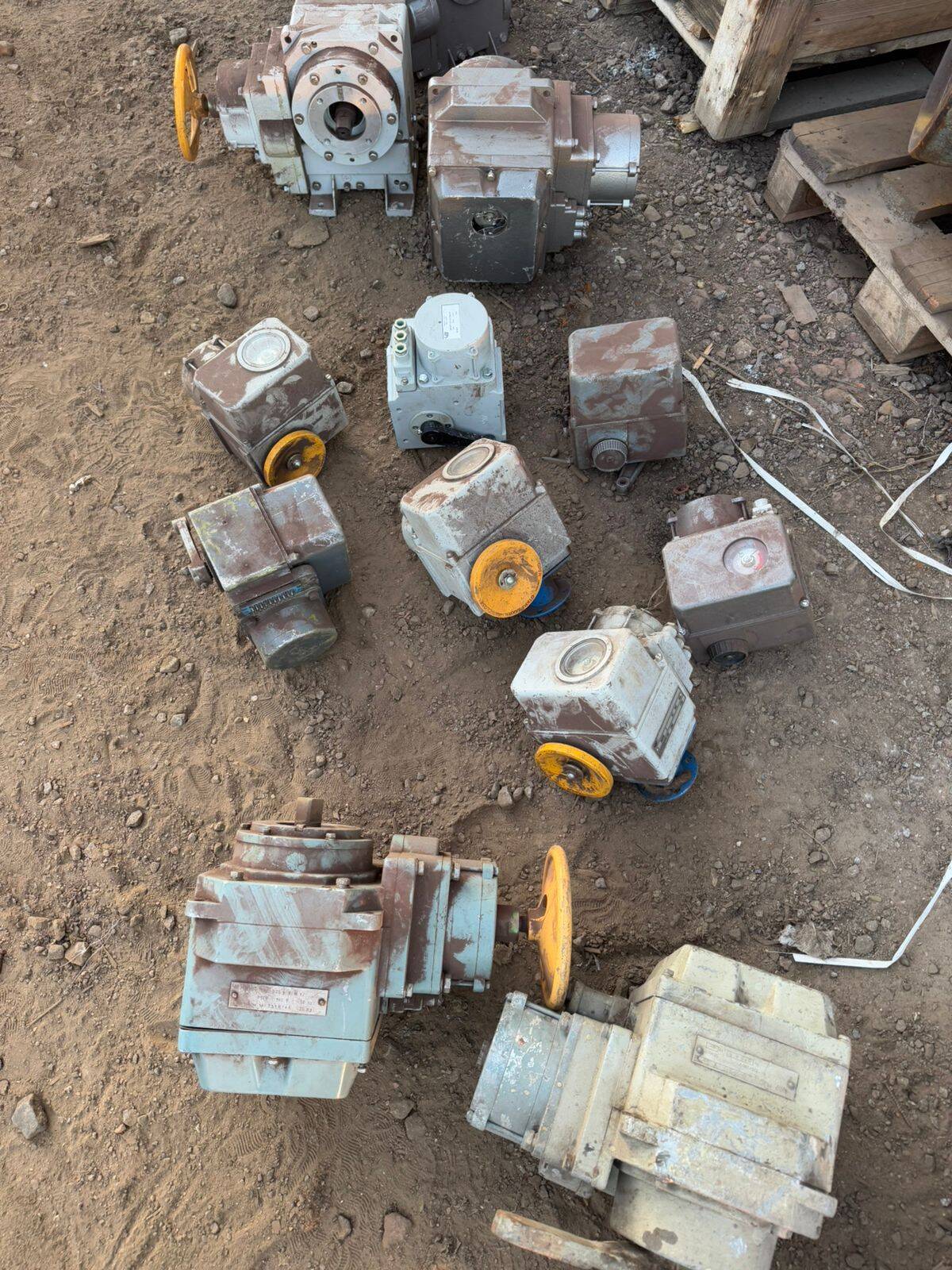 Куплю тулаэлектропривода дорого самовывоз  в Москве фото 2 Услуги Москва