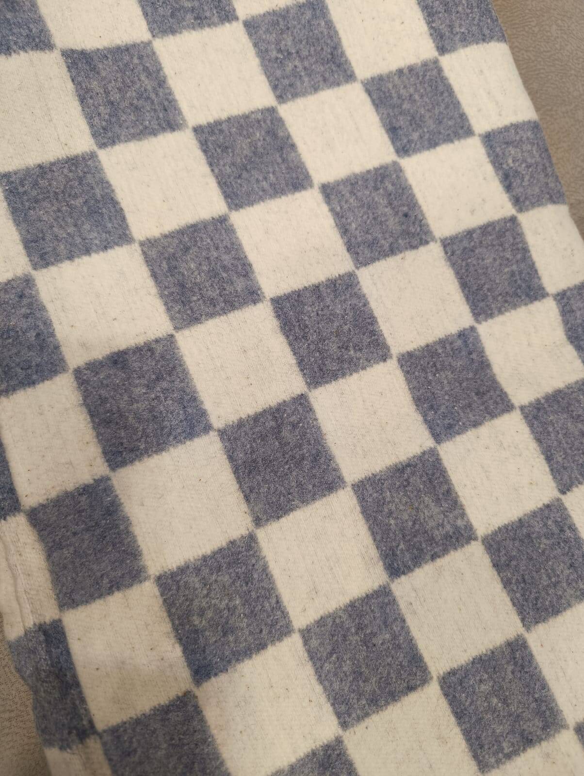 Продаю одеяла байковые