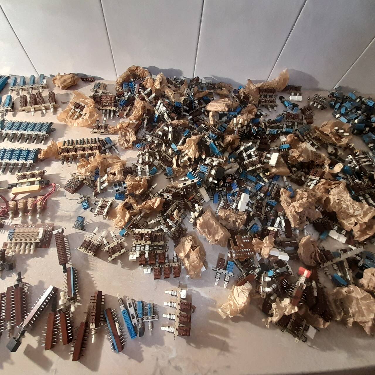 П2K переключатели. г в Челябинске фото 2 Бытовая электроника Челябинск