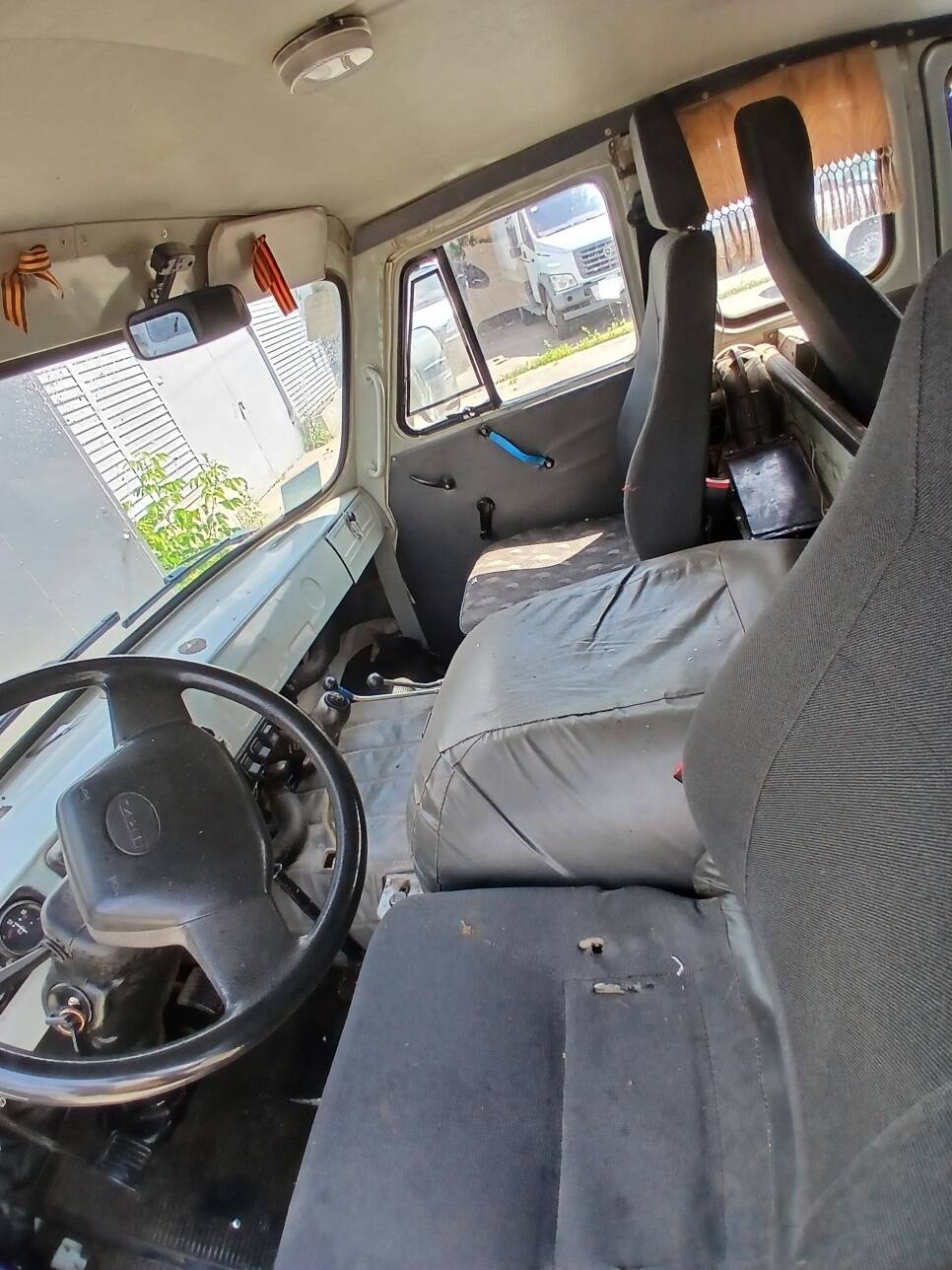 Продается УАЗ-220695-04 (Буханка) в Иркутске фото 3 Транспорт Иркутск