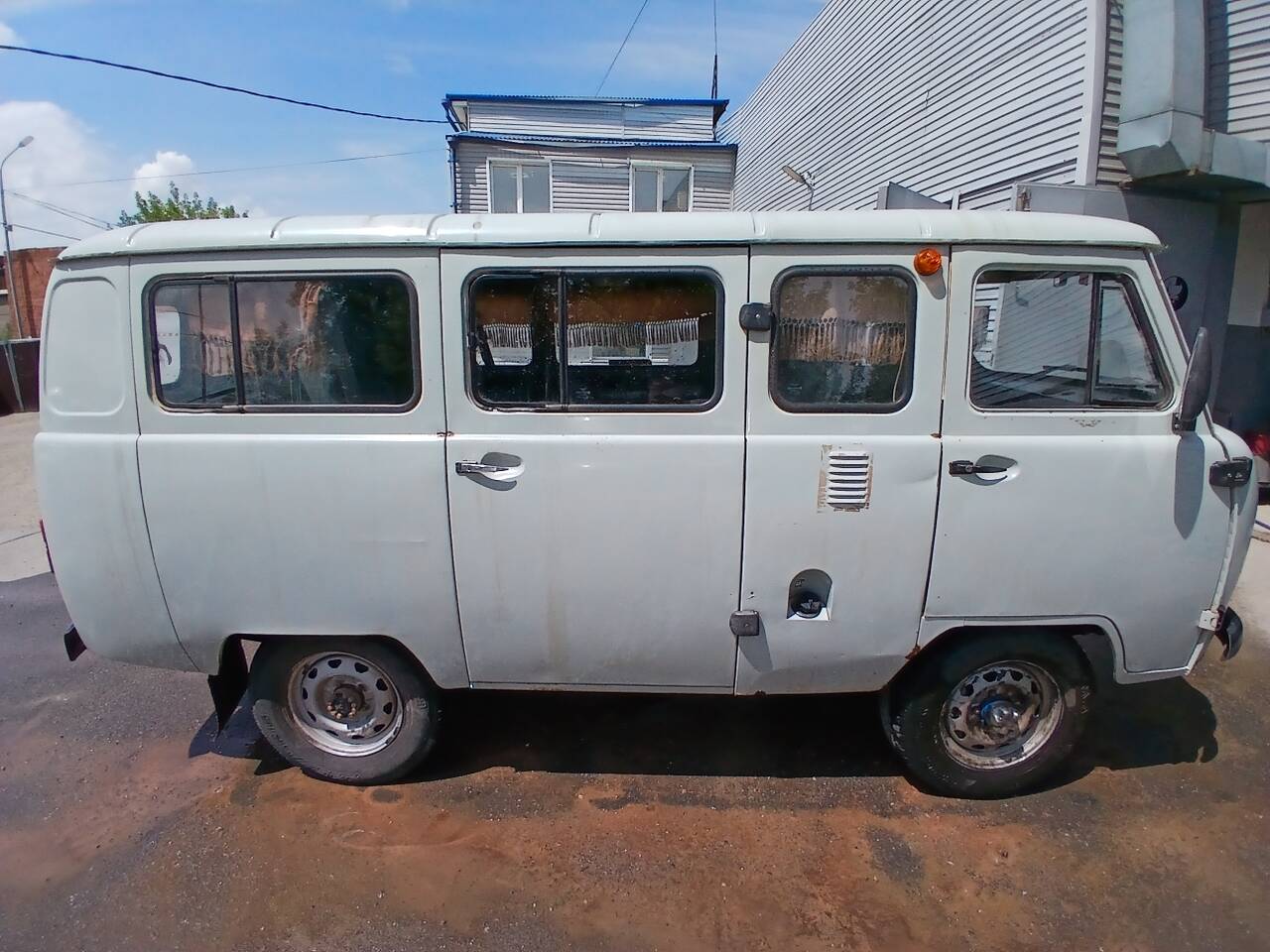 Продается УАЗ-220695-04 (Буханка) в Иркутске фото 6 Транспорт Иркутск