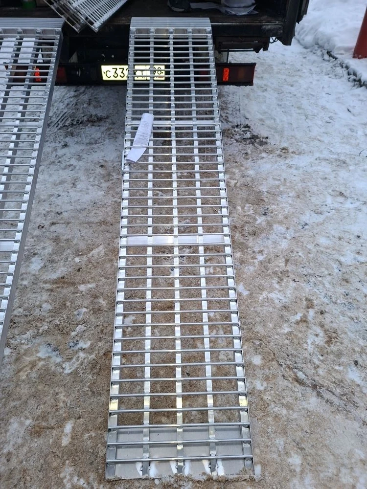 Сходни для погрузки миниэкскаватора на легковой прицеп  в Бавлах фото 6 Транспорт Бавлы