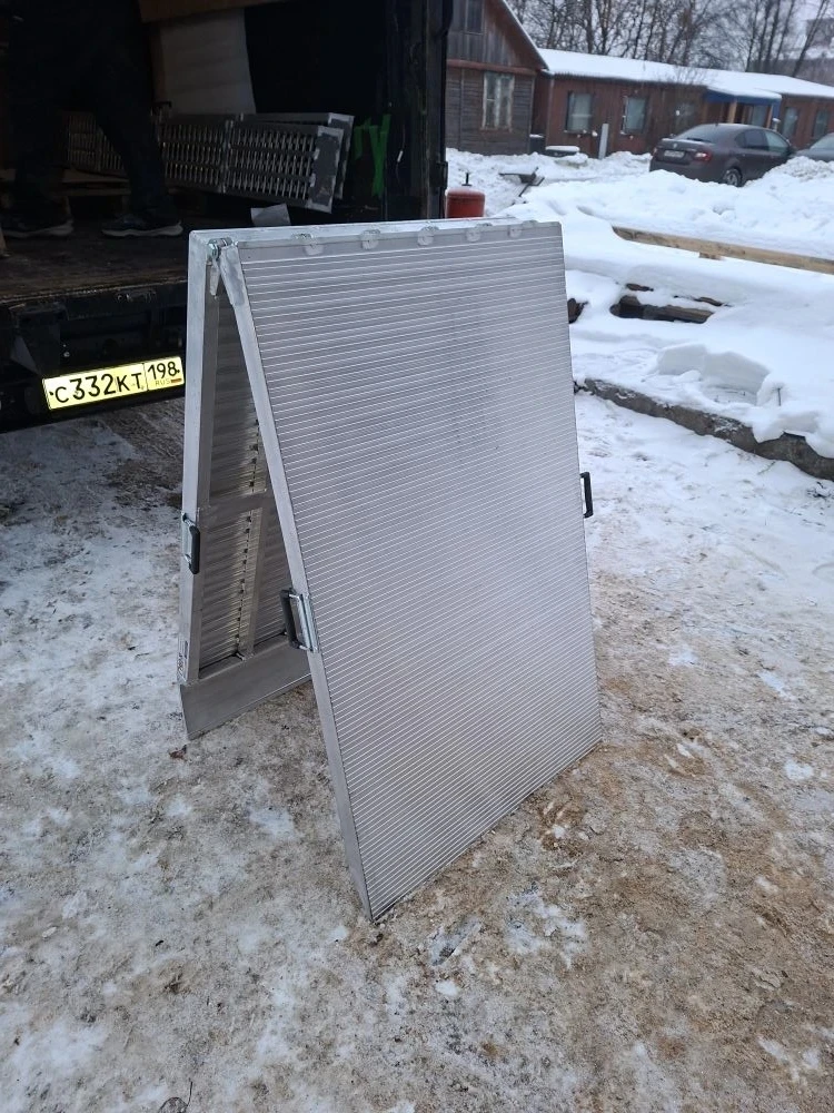 Мост погрузочный складной ГКА 5.250.70.2/3СМ  в Воронеже фото 3 Транспорт Воронеж