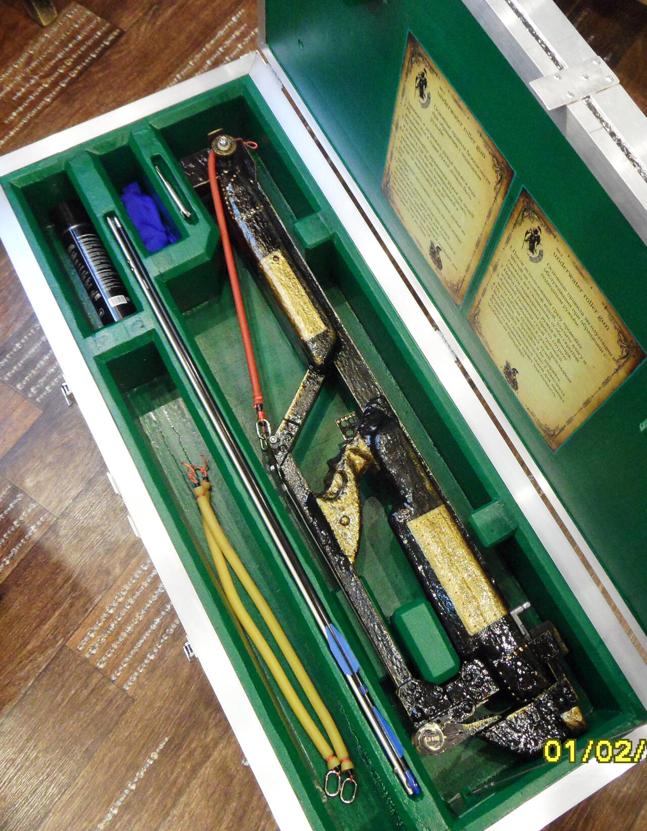 Подводный роллер арбалет стимпанк в кейсе.