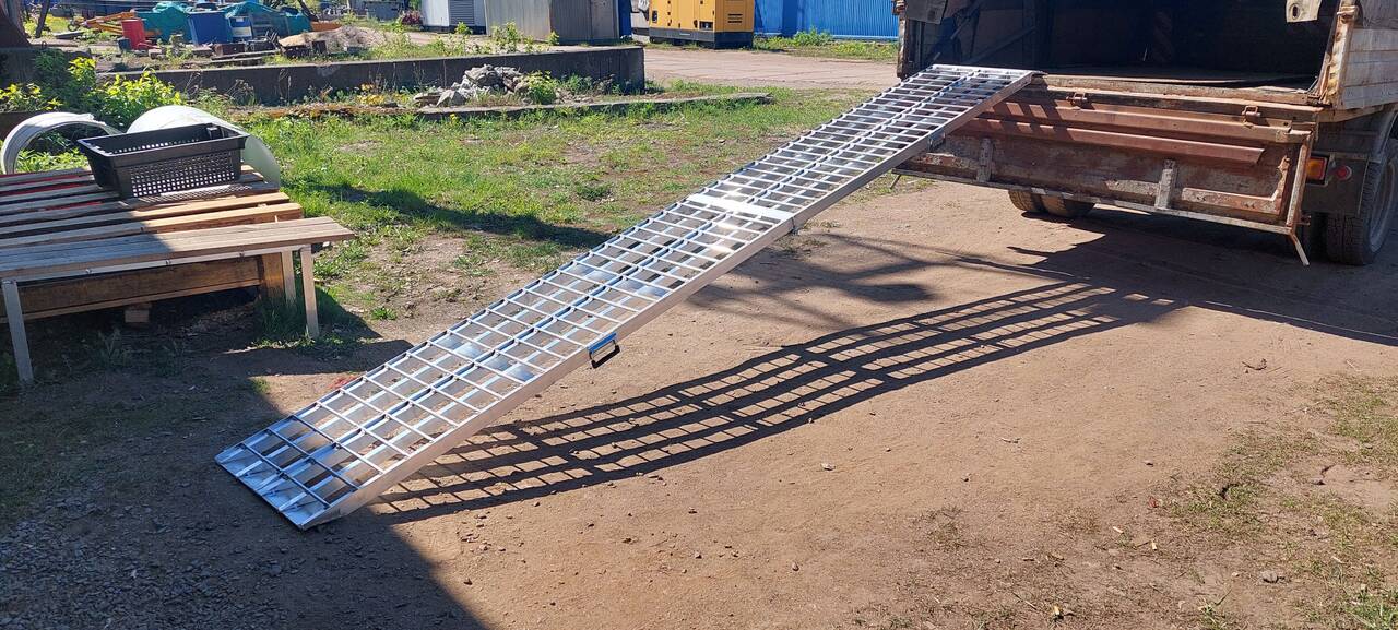 Сходни для колесной и гусеничной техники в Уфе фото 2 Транспорт Уфа Сходни для колесной и гусеничной техники в Уфе фото 2 Транспорт Уфа