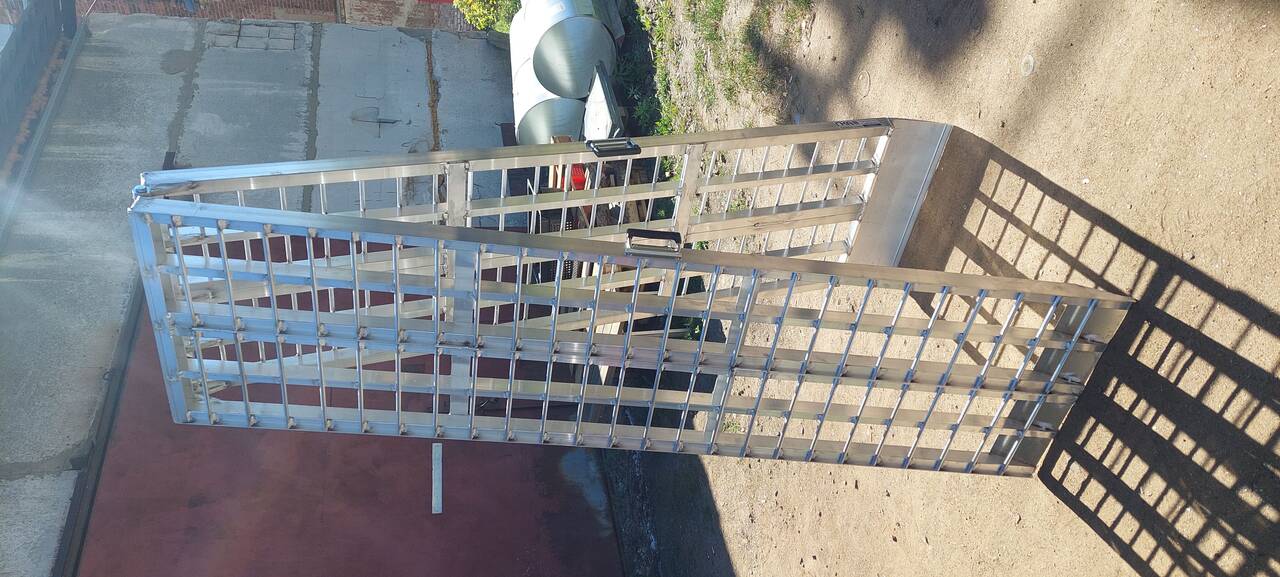 Сходни для колесной и гусеничной техники 