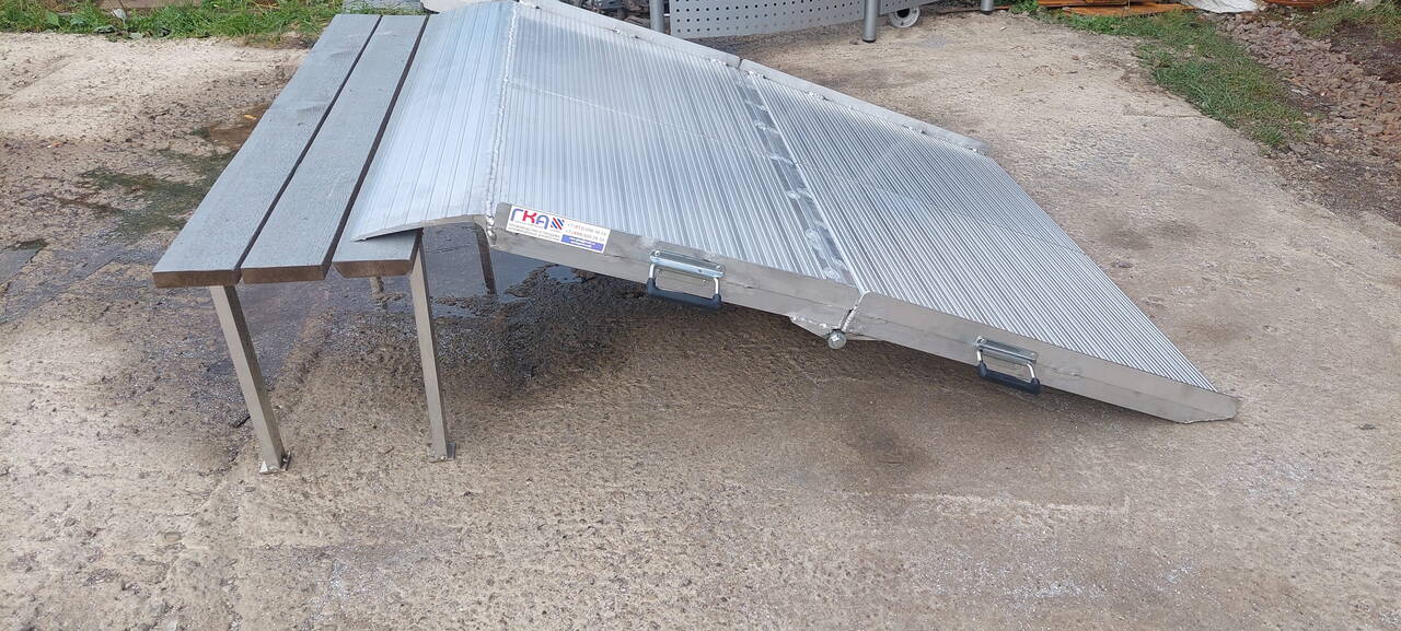 Мост погрузочный складной ГКА 5.150.120.2/4MГБ  в Чердыни фото 6 Транспорт Чердынь