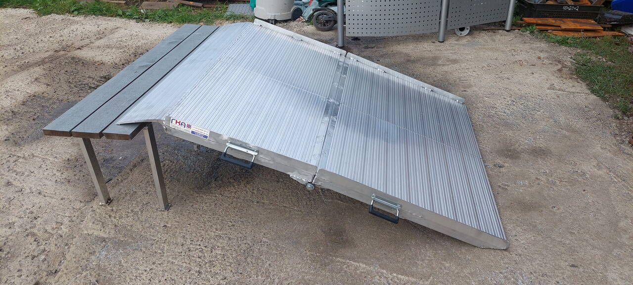 Мост погрузочный складной ГКА 5.150.120.2/4MГБ  в Чердыни фото 7 Транспорт Чердынь