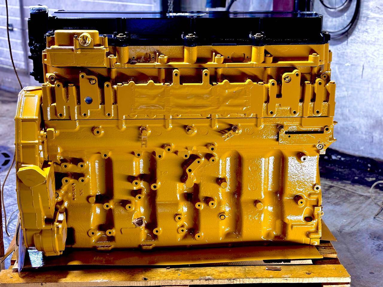 Двигатель (Long-Block) Caterpillar C-13 в Санкт-Петербурге фото 5 Транспорт Санкт-Петербург