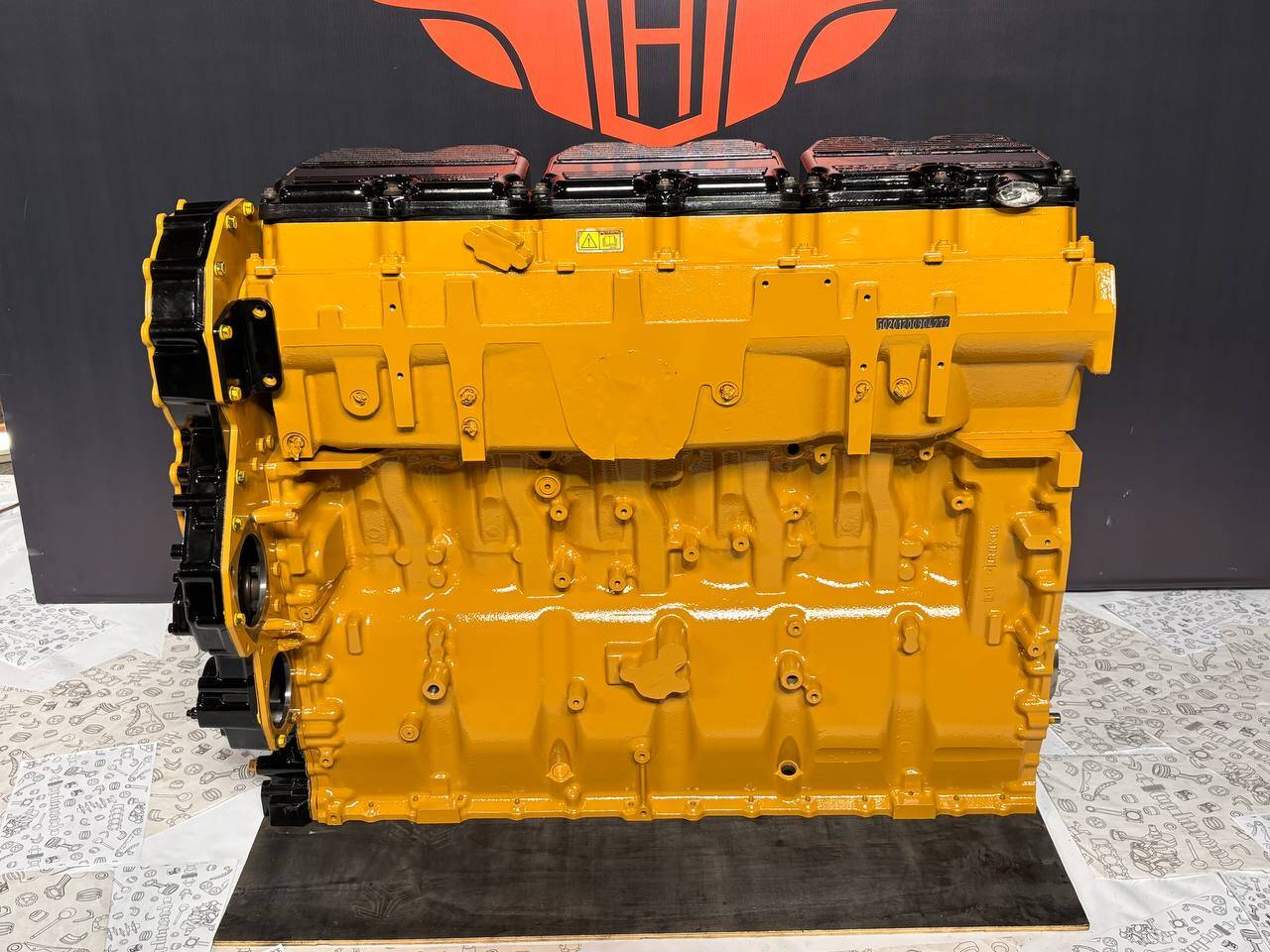 Двигатель (Long-Block) Caterpillar C-18 в Санкт-Петербурге фото 3 Транспорт Санкт-Петербург