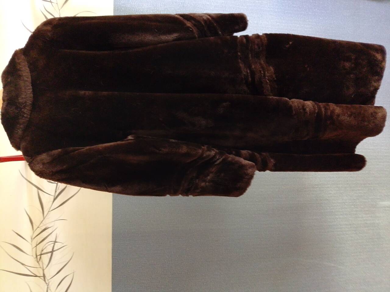 Продаётся б/у шуба из натуральной овчины. Размер - 50. в Москве фото 2 Личные вещи Москва