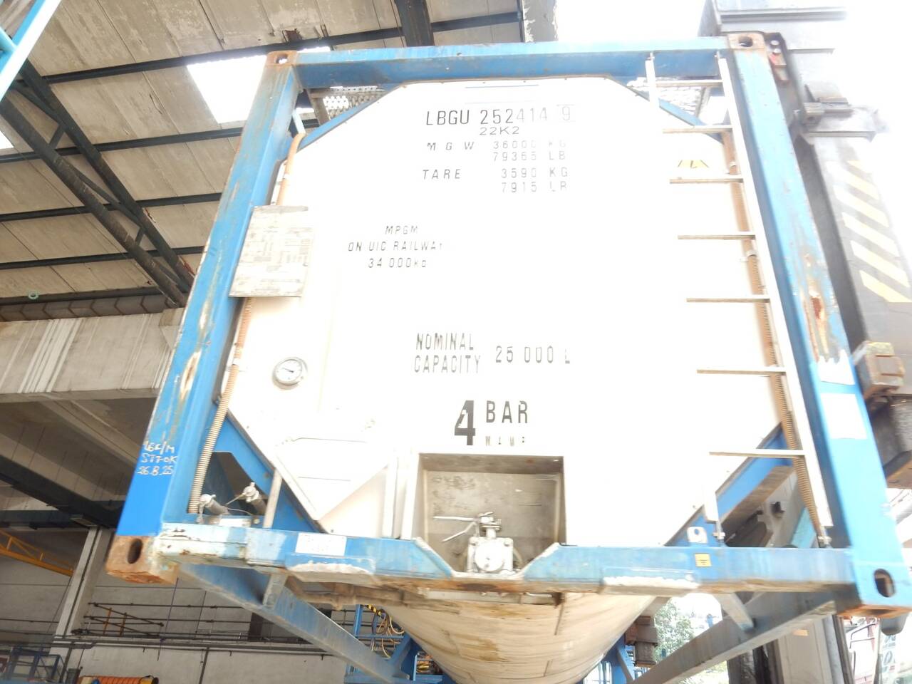  Танк-контейнер 25 000 литров 2010 года