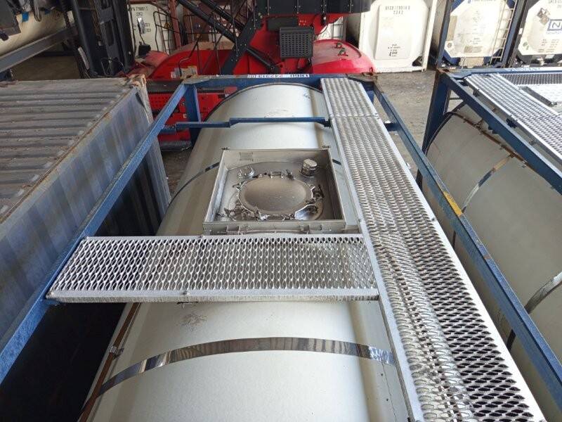 Танк-контейнер 24 000 литров БУ (отличное состояние) в Архангельске фото 2 Транспорт Архангельск