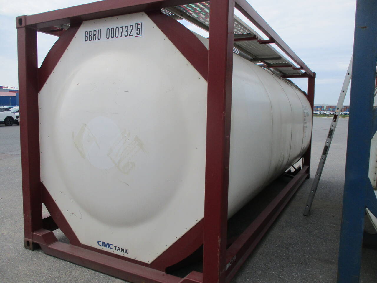 Танк-контейнер 26000 литров в наличии в Якутске фото 2 Транспорт Якутск