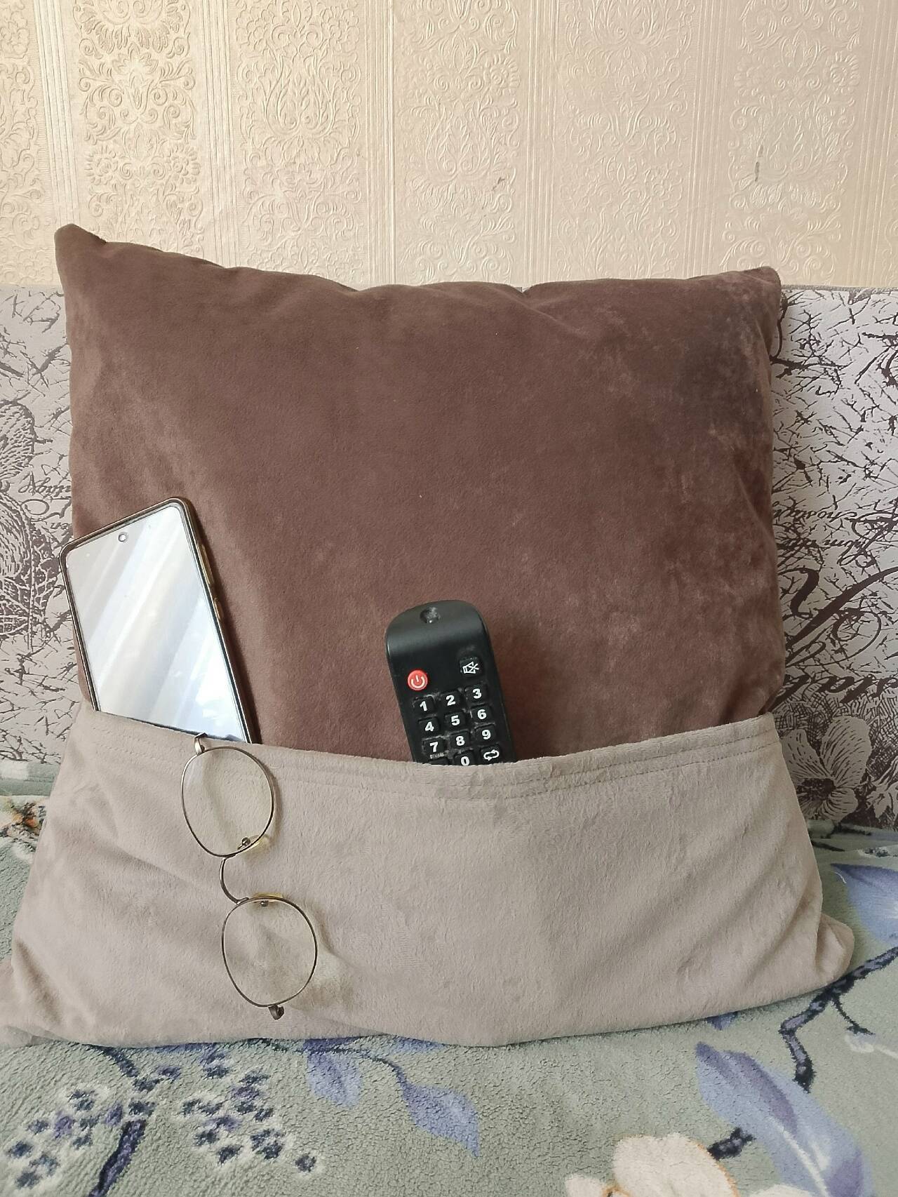 Декоративные подушки на диван с карманом в Самаре фото 2 Для дома и дачи Самара Декоративные подушки на диван с карманом в Самаре фото 2 Для дома и дачи Самара