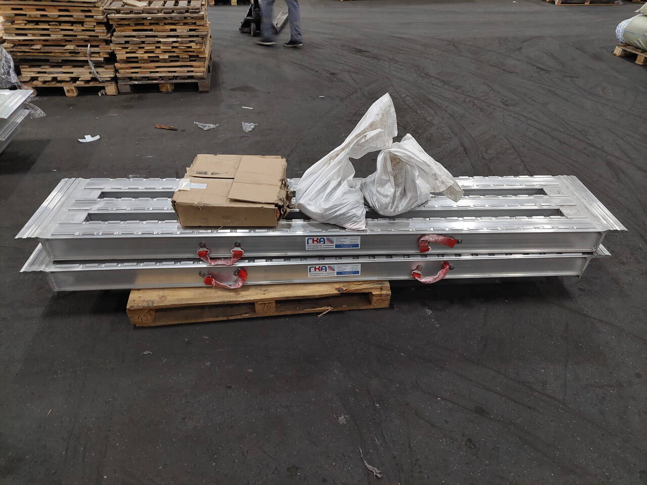 Проставки для трала 2500 мм   в Москве фото 7 Транспорт Москва