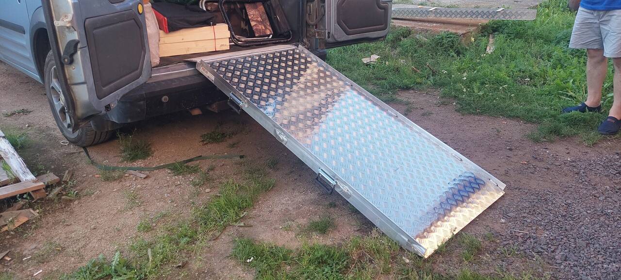 Погрузочный мост для склада переносной в Самаре фото 2 Транспорт Самара Погрузочный мост для склада переносной в Самаре фото 2 Транспорт Самара