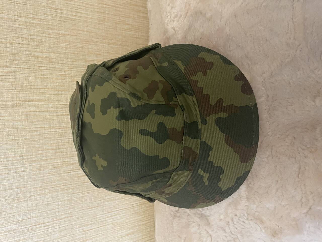 Продам кепки камуфляжные старого образца 56 раз. 95 шт.