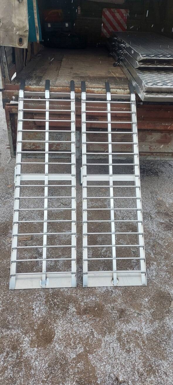 Аппарели алюминиевые для погрузки техники  в Астрахани фото 2 Транспорт Астрахань